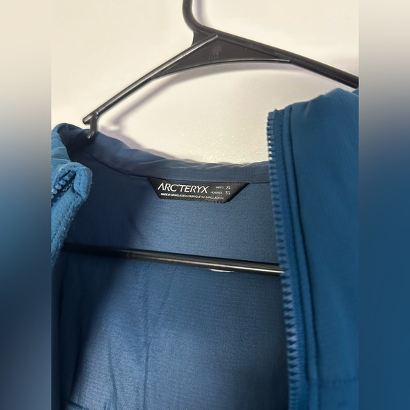 Arc’Teryx Atom Insulated Hoodie Blue Size XL - Picture 5 of 6